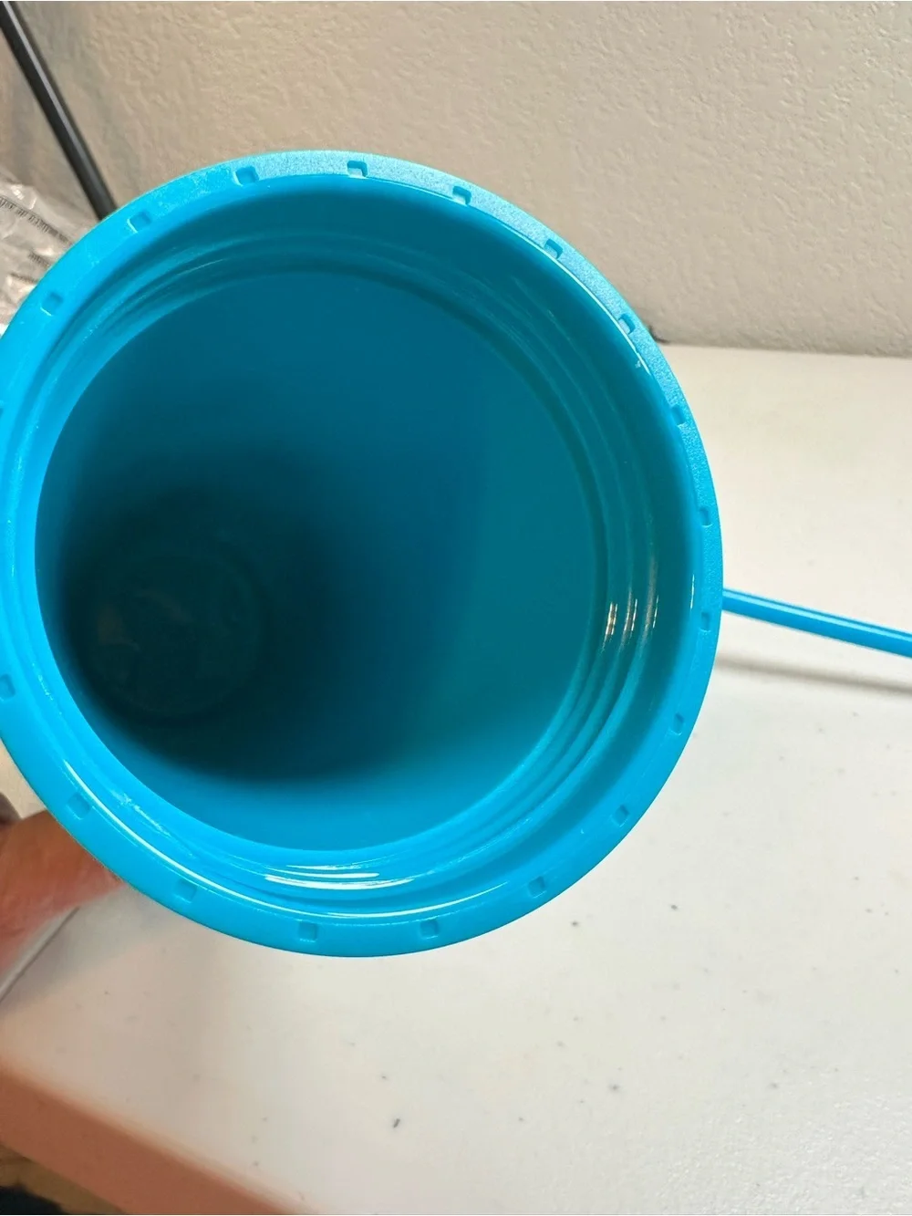 NWOT Blue Liberty Mutual Ins Promotional Tumbler EMU Swim